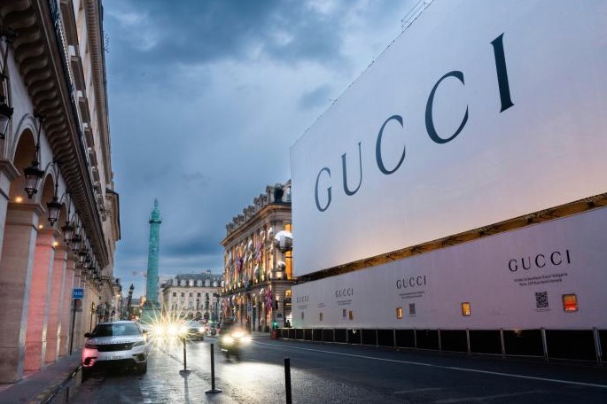 The Gucci crisis deepens and the profit of Kering Group halves.