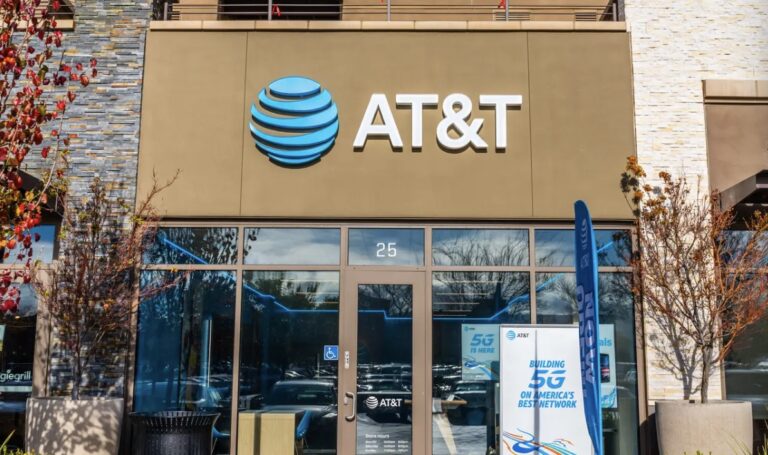 How to Set Up eSIM Service with AT&T, Verizon Wireless, and T-Mobile